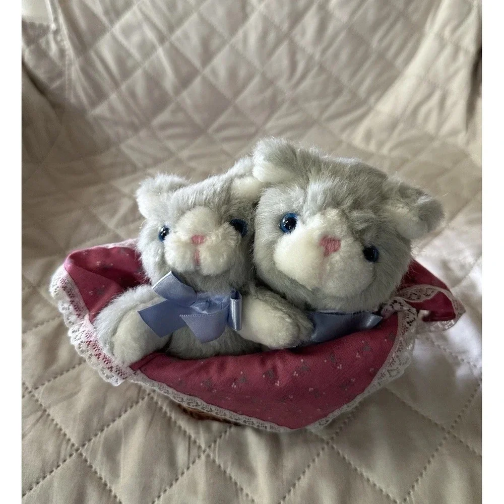 vtg Avon Country Kittens in Basket musical gray cats plush kitties‎ music works
